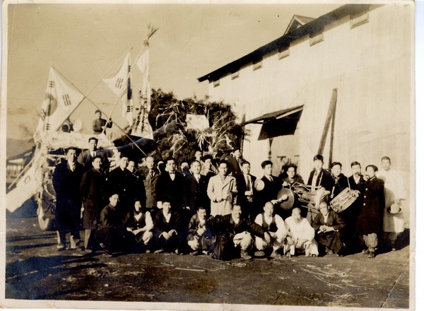 1948년 12월 15일 ‘대한민국정부수립기념’양평군 행사 사진
