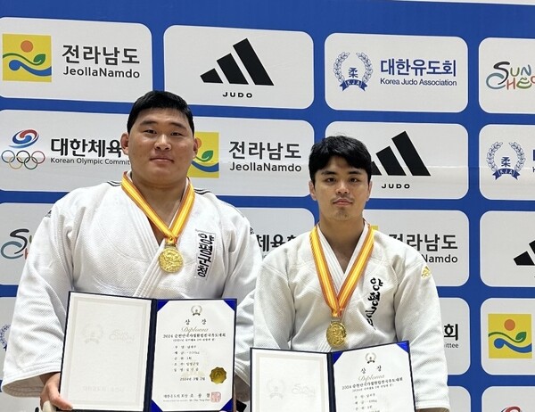 김민종(왼쪽), 김원진 선수